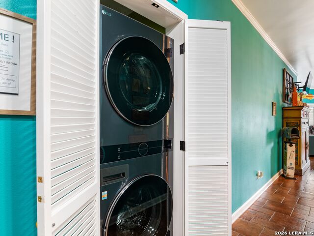 Image 3 of 31 For 401 Lincoln St W A208