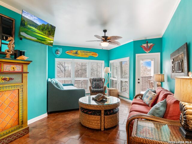 Image 7 of 31 For 401 Lincoln St W A208