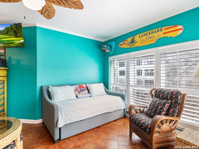 Image 8 of 31 For 401 Lincoln St W A208