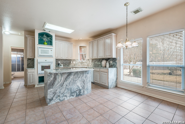 Image 11 of 26 For 13431 Voelcker Ranch