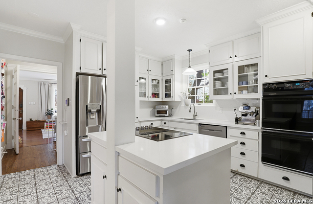 Image 20 of 39 For 303 Rosewood W