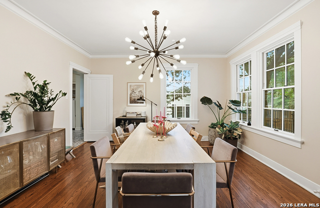 Image 8 of 39 For 303 Rosewood W