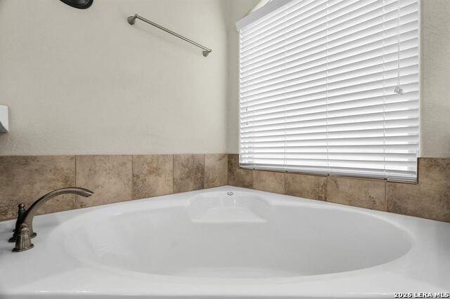 Image 27 of 42 For 8926 Highland Star