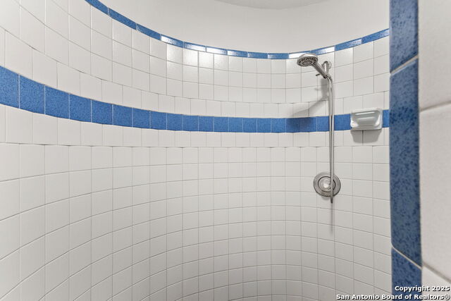 Image 20 of 45 For 1434 Whispering Water