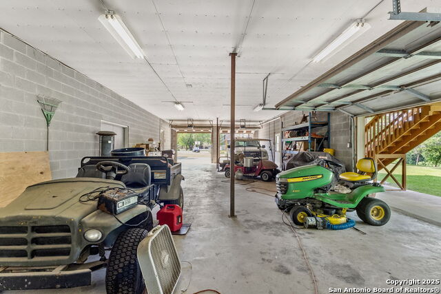 Image 36 of 45 For 1434 Whispering Water