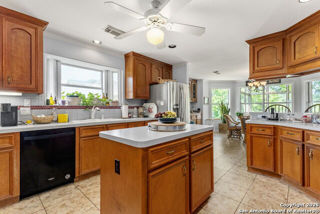 Image 8 of 45 For 1434 Whispering Water