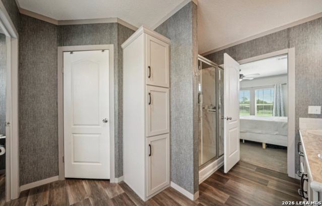 Image 13 of 14 For 5750 Fm 541  