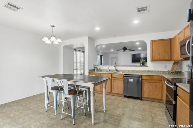 Image 10 of 25 For 5018 Green Post