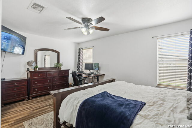 Image 12 of 25 For 5018 Green Post