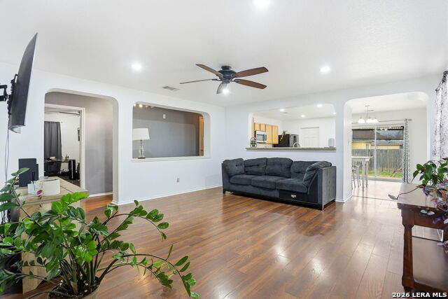 Image 5 of 25 For 5018 Green Post