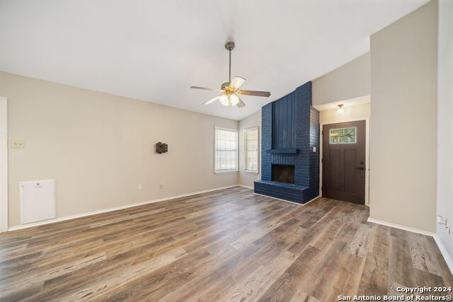 Image 12 of 25 For 12106 Ridge Ct