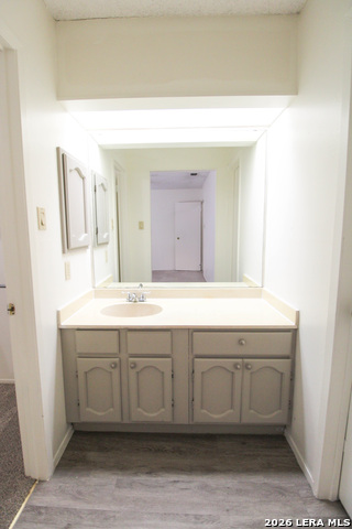 Image 21 of 33 For 1327 Julienne