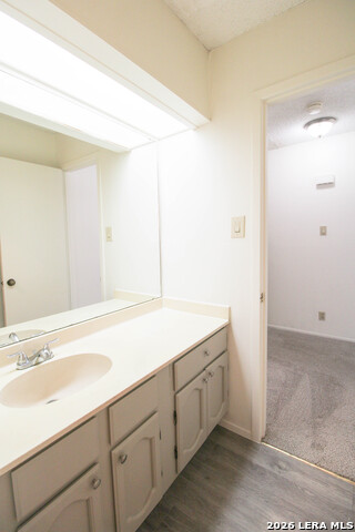 Image 26 of 33 For 1327 Julienne