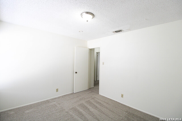 Image 29 of 33 For 1327 Julienne