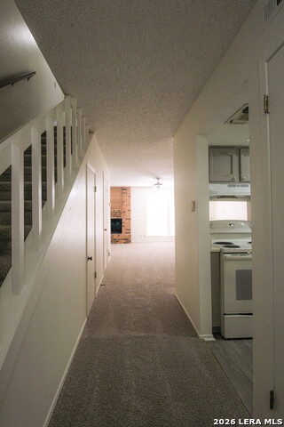 Image 4 of 33 For 1327 Julienne