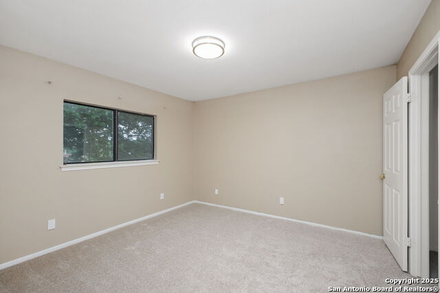 Image 22 of 27 For 4611 Aspen View