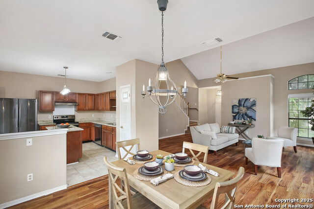 Image 6 of 27 For 4611 Aspen View