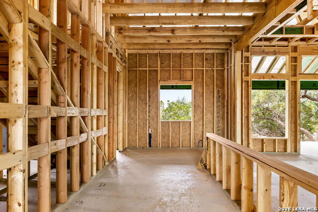 Image 10 of 26 For 611 Parkview Pl