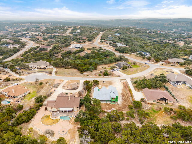 Image 20 of 26 For 611 Parkview Pl