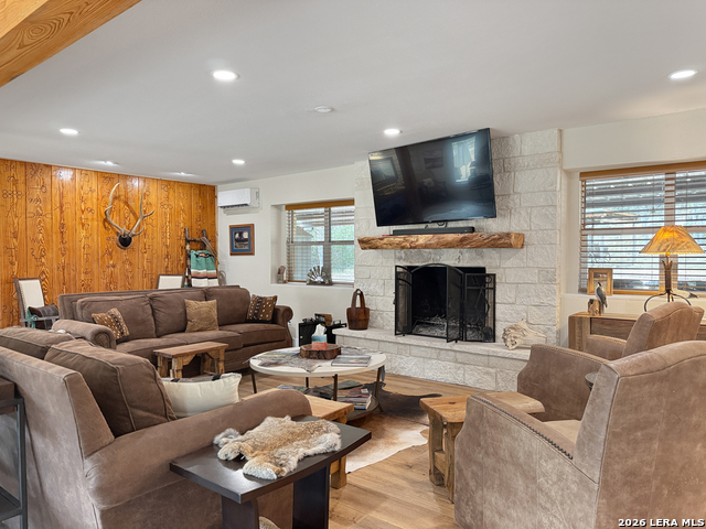 Listing photo id 19 for 196 B Rock Bottom Rd
