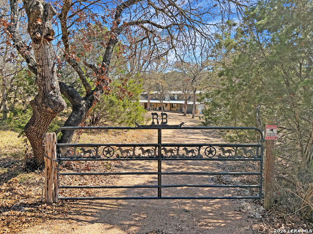 Listing photo id 34 for 196 B Rock Bottom Rd