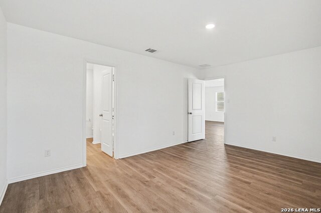 Image 5 of 17 For 5439 Elm Valley