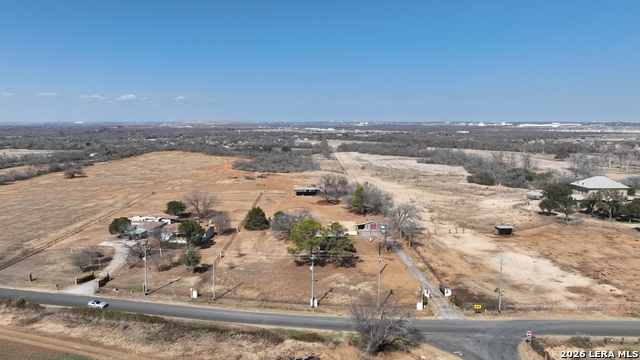 Image 25 of 28 For 6953 Von Ormy Rd