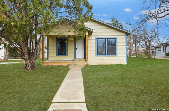 Details for 1521 B Street, Floresville, TX 78114