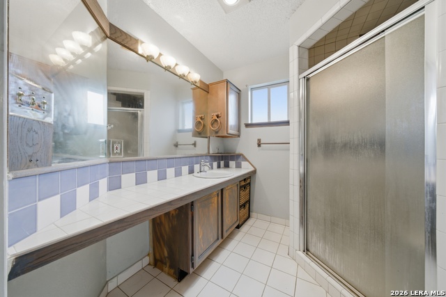 Image 19 of 24 For 1521 B Street