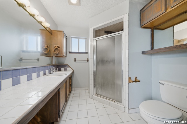 Image 20 of 24 For 1521 B Street