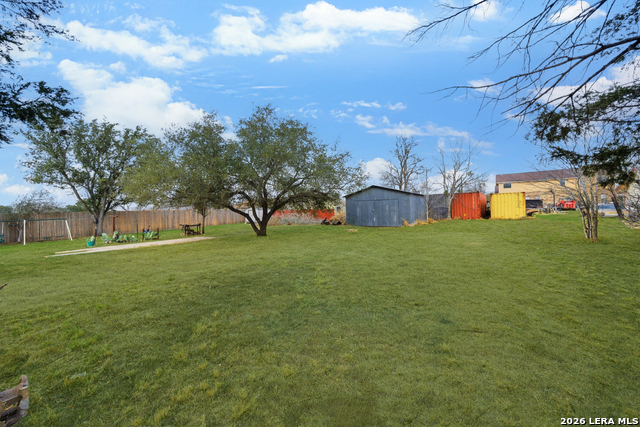 Image 22 of 24 For 1521 B Street