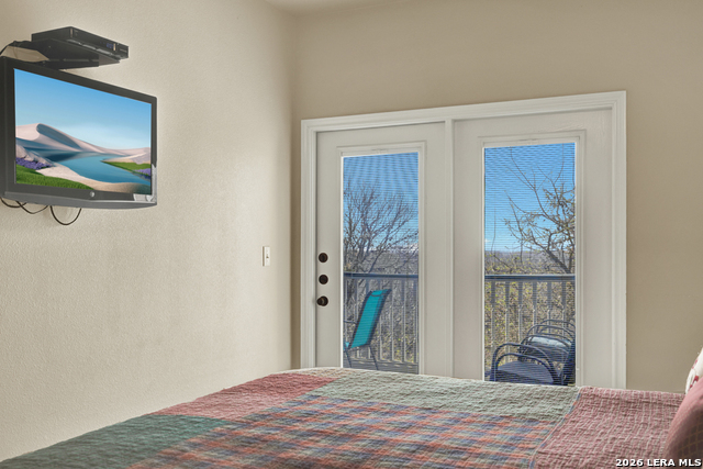 Image 13 of 47 For 1247 Gruene  # 203