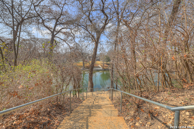 Image 29 of 47 For 1247 Gruene  # 203