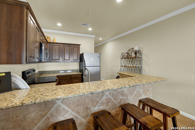 Image 5 of 47 For 1247 Gruene  # 203