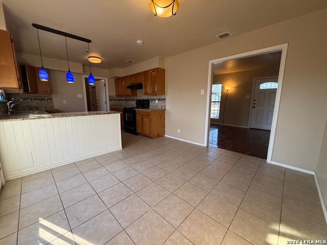 Image 5 of 15 For 3730 La Sabre