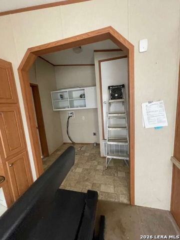 Image 5 of 24 For 311 E Frio St