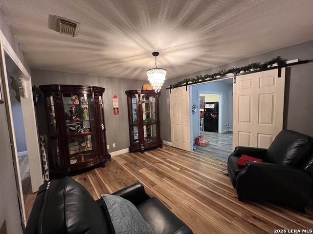 Image 4 of 14 For 2450 Jesusita