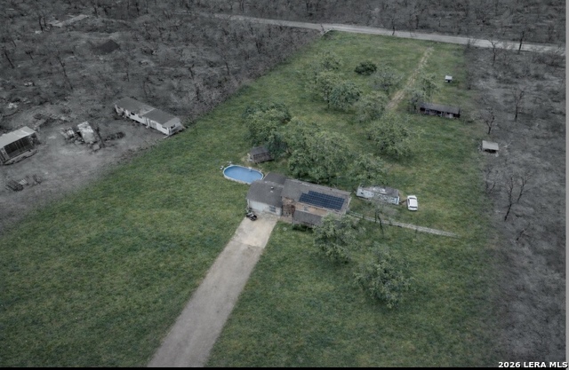 Image 2 of 12 For 306 Flores Oaks