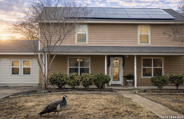 Image 4 of 12 For 306 Flores Oaks