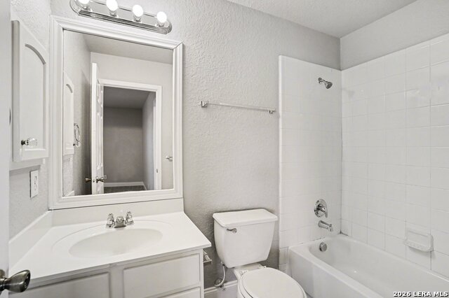 Image 35 of 37 For 7119 Capricorn Way