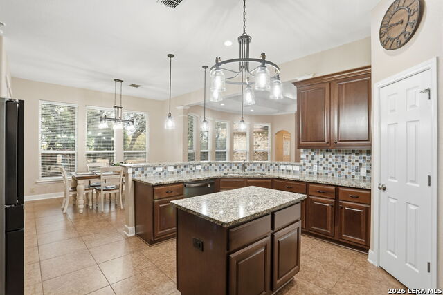 Image 11 of 46 For 813 County Road 375