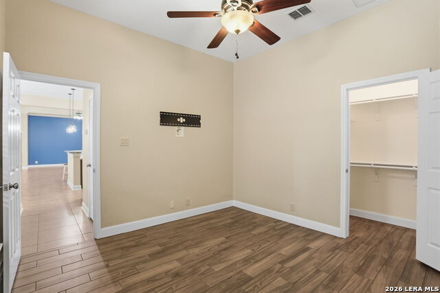 Image 23 of 46 For 813 County Road 375