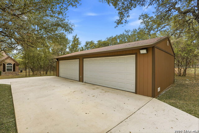 Image 34 of 46 For 813 County Road 375