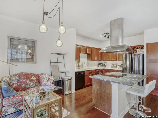 Image 10 of 17 For 415 Santa Clara  1