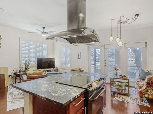 Image 11 of 17 For 415 Santa Clara  1