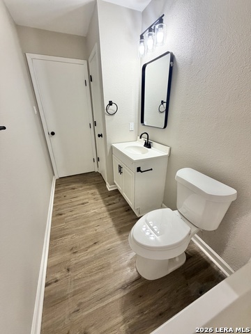 Image 15 of 24 For 2307 Mckinley