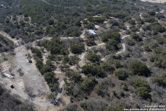 Listing photo id 20 for 1475 Grosenbacher