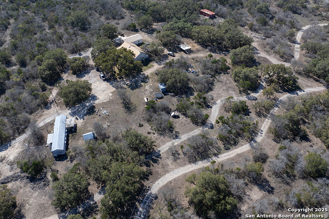 Listing photo id 22 for 1475 Grosenbacher