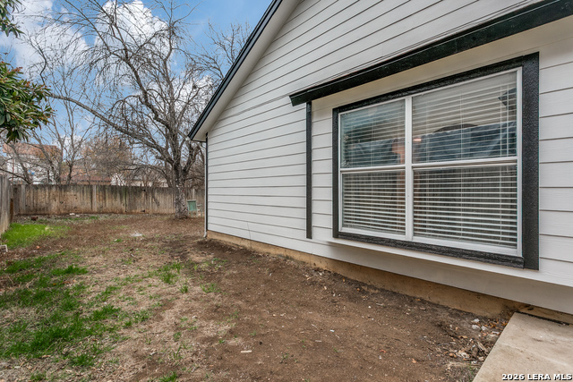 Image 21 of 24 For 6318 Les Harrison