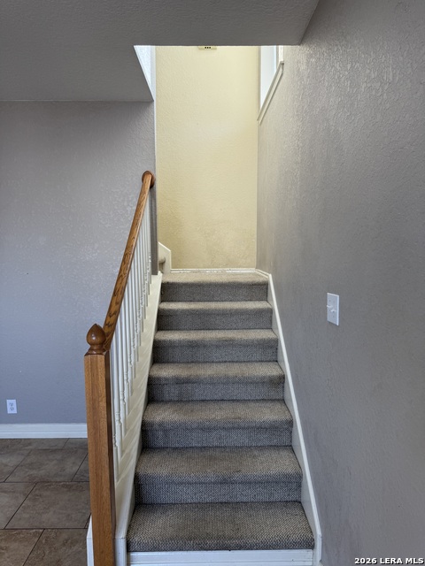 Image 9 of 16 For 21303 Encino Caliza